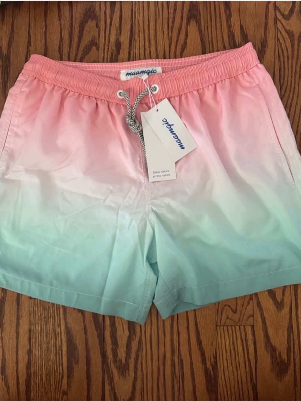 Maamgic Men's Ombre Swim Trunks NEW with tags